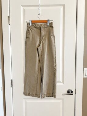 OAK + FORT Khaki Cropped Pants – Size XS